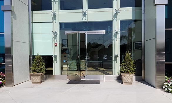 Commercial Door Installation Los Angeles CA